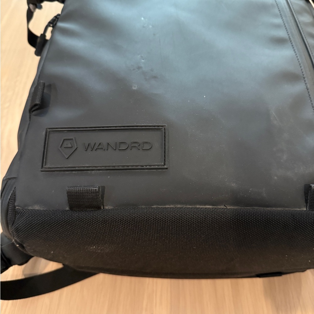 WANDRD PRVKE 31L Camera Backpack W/ PRO+ Insert - Picture 3 of 6